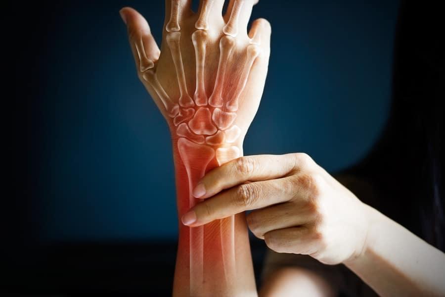 Steroid and Cortisone Injections for Wrist Pain Tendonitis and Carpal Tunnel